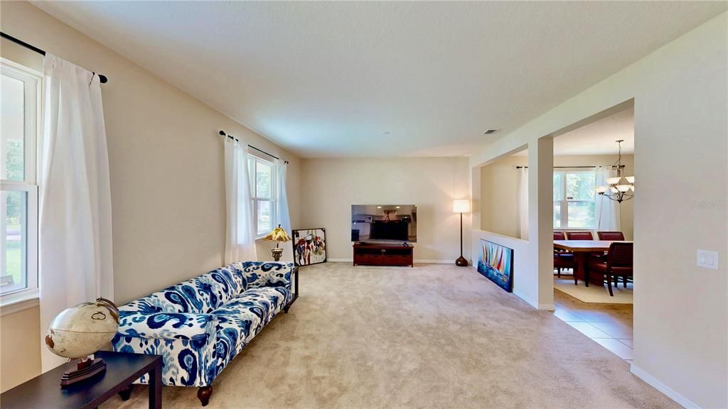 待售: $615,000 (3 贝兹, 3 浴室, 2720 平方英尺)