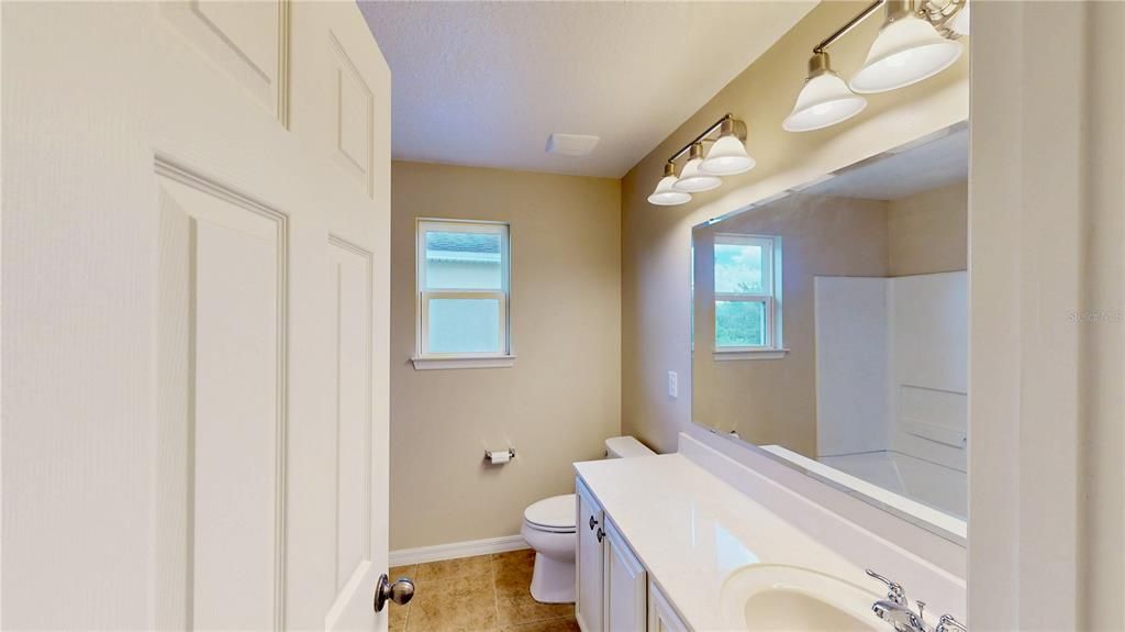 待售: $615,000 (3 贝兹, 3 浴室, 2720 平方英尺)