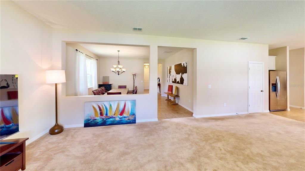 待售: $615,000 (3 贝兹, 3 浴室, 2720 平方英尺)