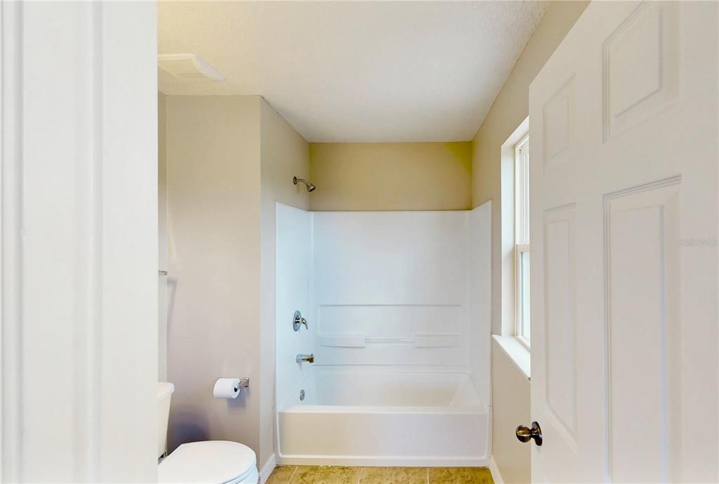 待售: $615,000 (3 贝兹, 3 浴室, 2720 平方英尺)