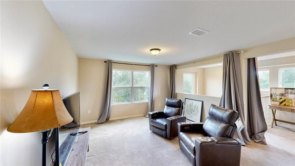 待售: $615,000 (3 贝兹, 3 浴室, 2720 平方英尺)