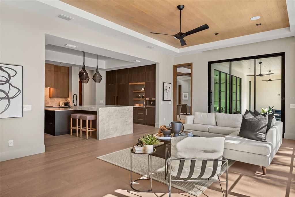 На продажу: $7,200,000 (5 спален, 6 ванн, 5939 Квадратных фут)