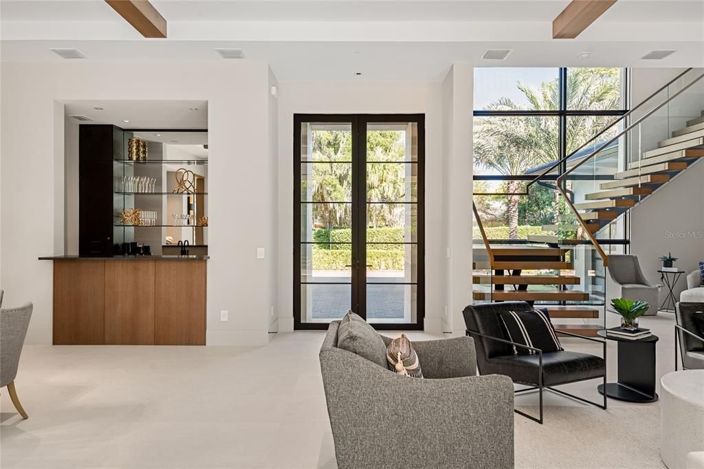 На продажу: $7,200,000 (5 спален, 6 ванн, 5939 Квадратных фут)