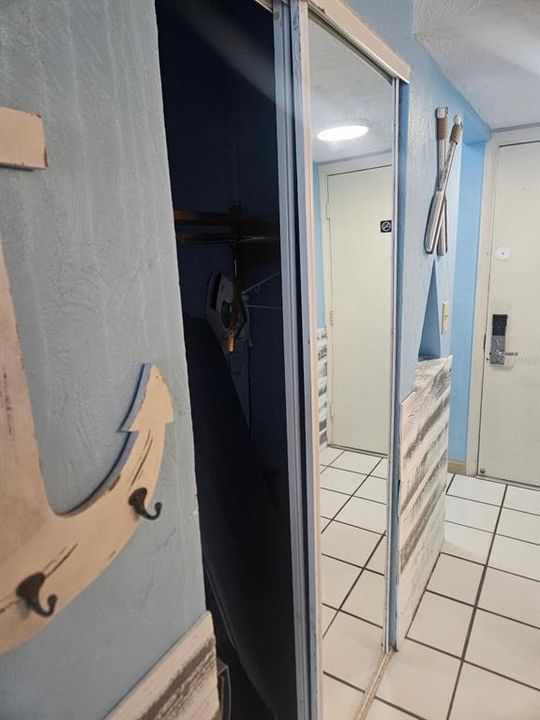 待售: $109,900 (0 贝兹, 1 浴室, 343 平方英尺)