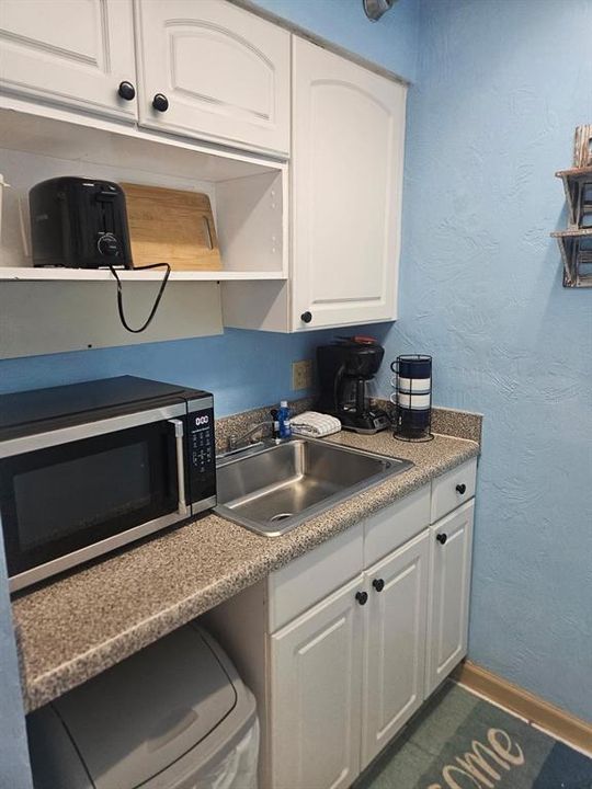 待售: $109,900 (0 贝兹, 1 浴室, 343 平方英尺)