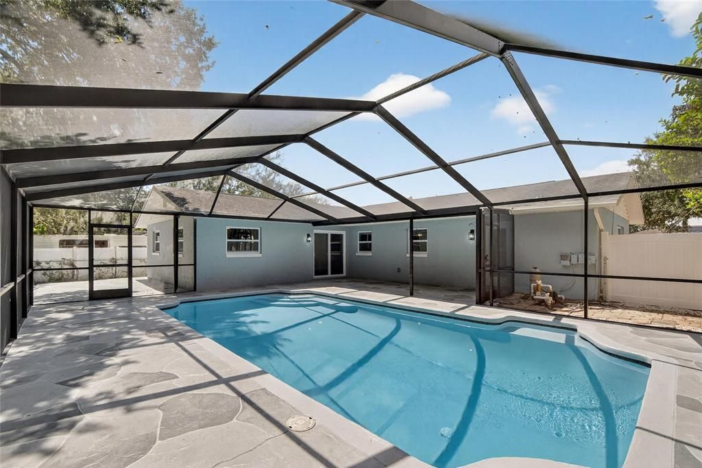 Active With Contract: $440,000 (4 beds, 2 baths, 1573 Square Feet)