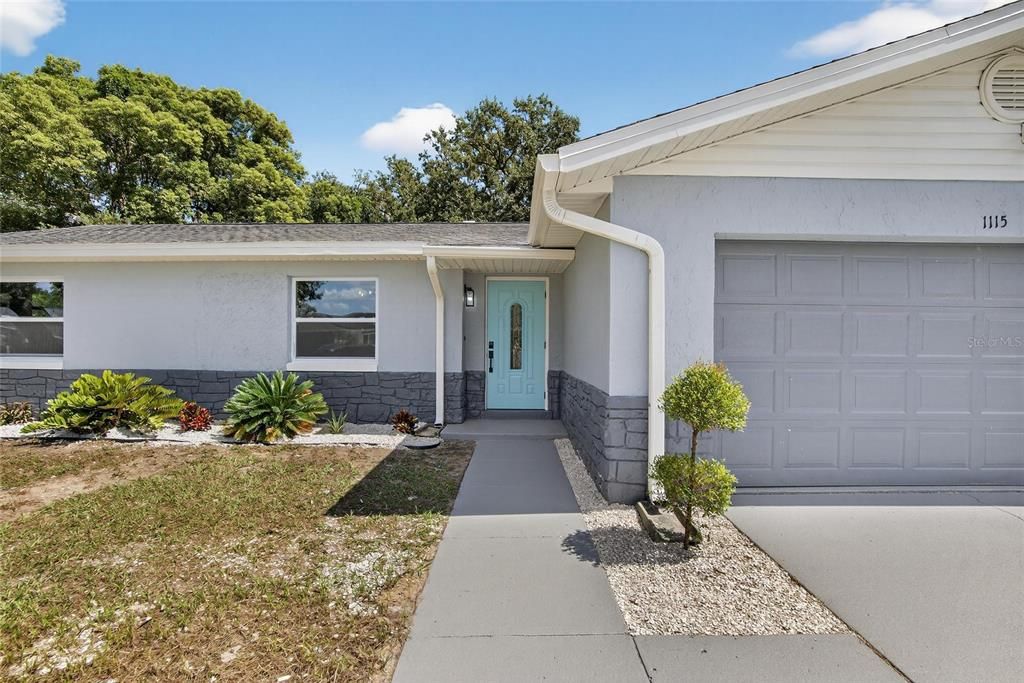 Active With Contract: $440,000 (4 beds, 2 baths, 1573 Square Feet)