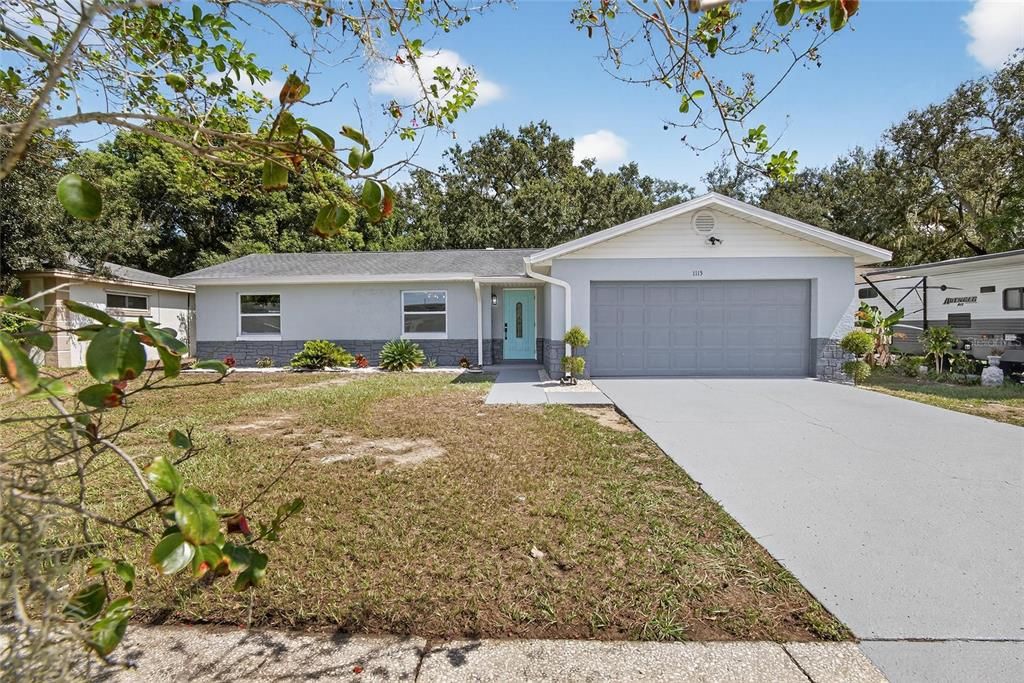 Active With Contract: $440,000 (4 beds, 2 baths, 1573 Square Feet)