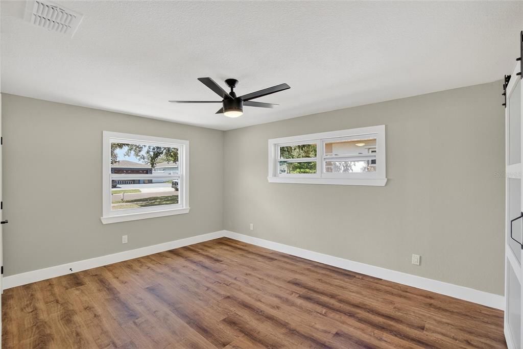 Active With Contract: $440,000 (4 beds, 2 baths, 1573 Square Feet)