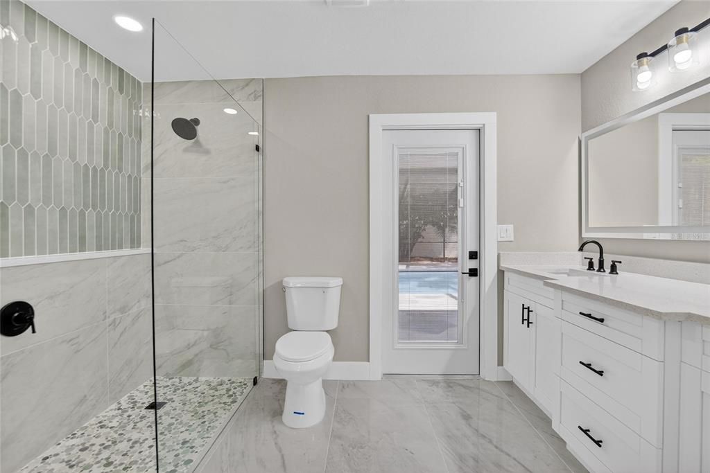 Active With Contract: $440,000 (4 beds, 2 baths, 1573 Square Feet)