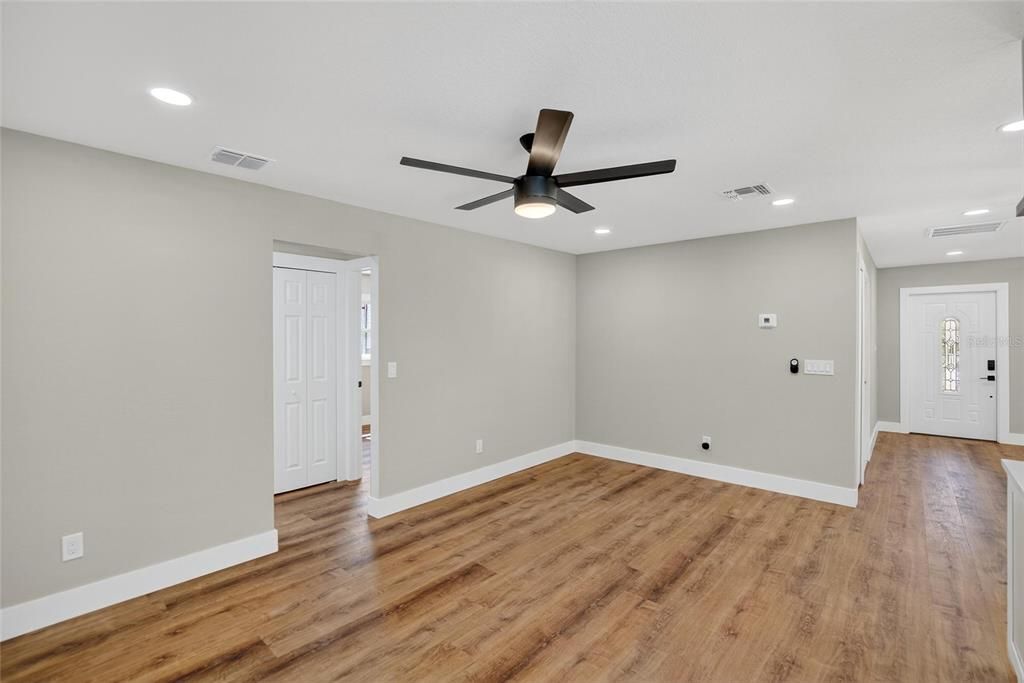 Active With Contract: $440,000 (4 beds, 2 baths, 1573 Square Feet)