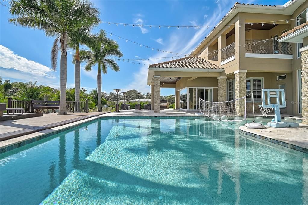 待售: $5,875,000 (5 贝兹, 6 浴室, 6350 平方英尺)