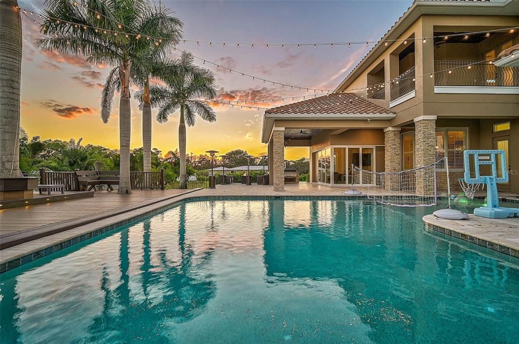 待售: $5,875,000 (5 贝兹, 6 浴室, 6350 平方英尺)