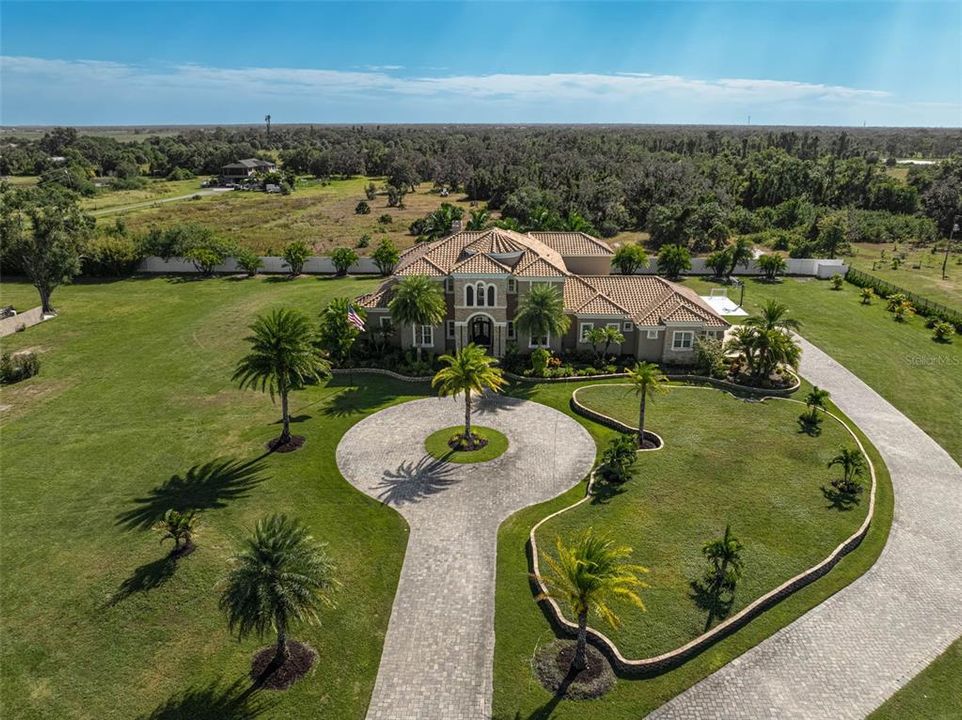 待售: $5,875,000 (5 贝兹, 6 浴室, 6350 平方英尺)