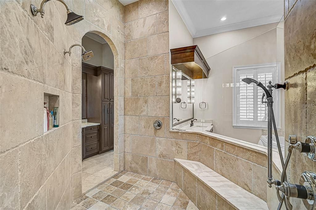 待售: $5,875,000 (5 贝兹, 6 浴室, 6350 平方英尺)