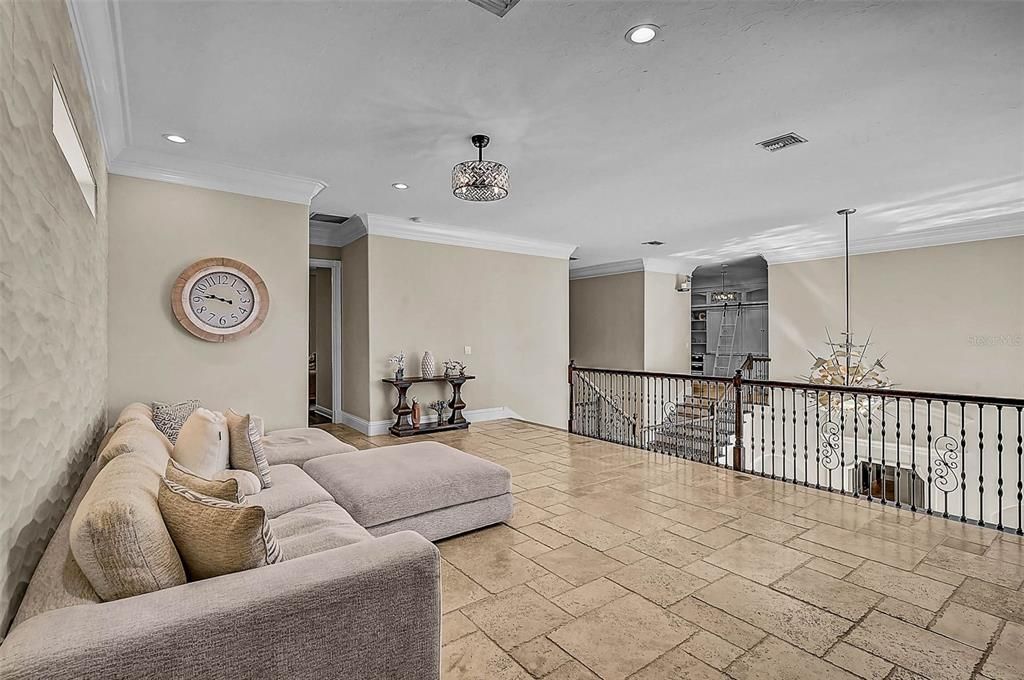 待售: $5,875,000 (5 贝兹, 6 浴室, 6350 平方英尺)