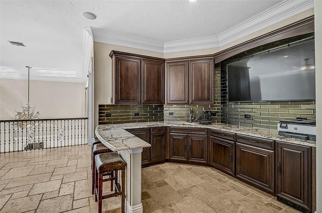 待售: $5,875,000 (5 贝兹, 6 浴室, 6350 平方英尺)