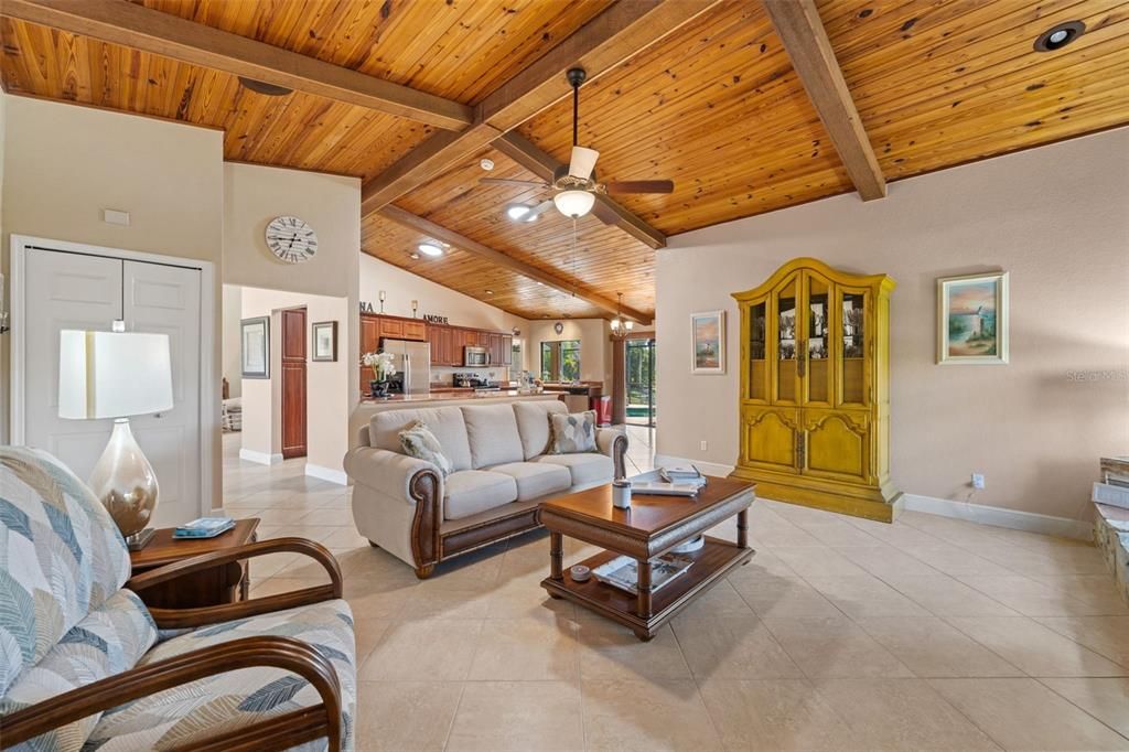 For Sale: $559,000 (3 beds, 2 baths, 2694 Square Feet)