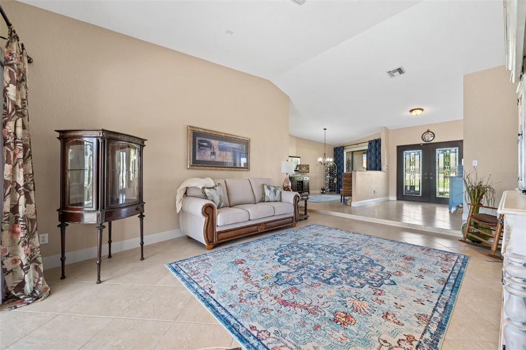 For Sale: $559,000 (3 beds, 2 baths, 2694 Square Feet)