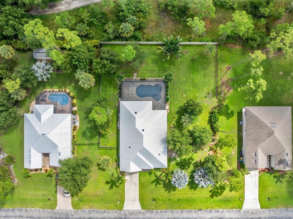 Active With Contract: $619,500 (3 beds, 2 baths, 2548 Square Feet)