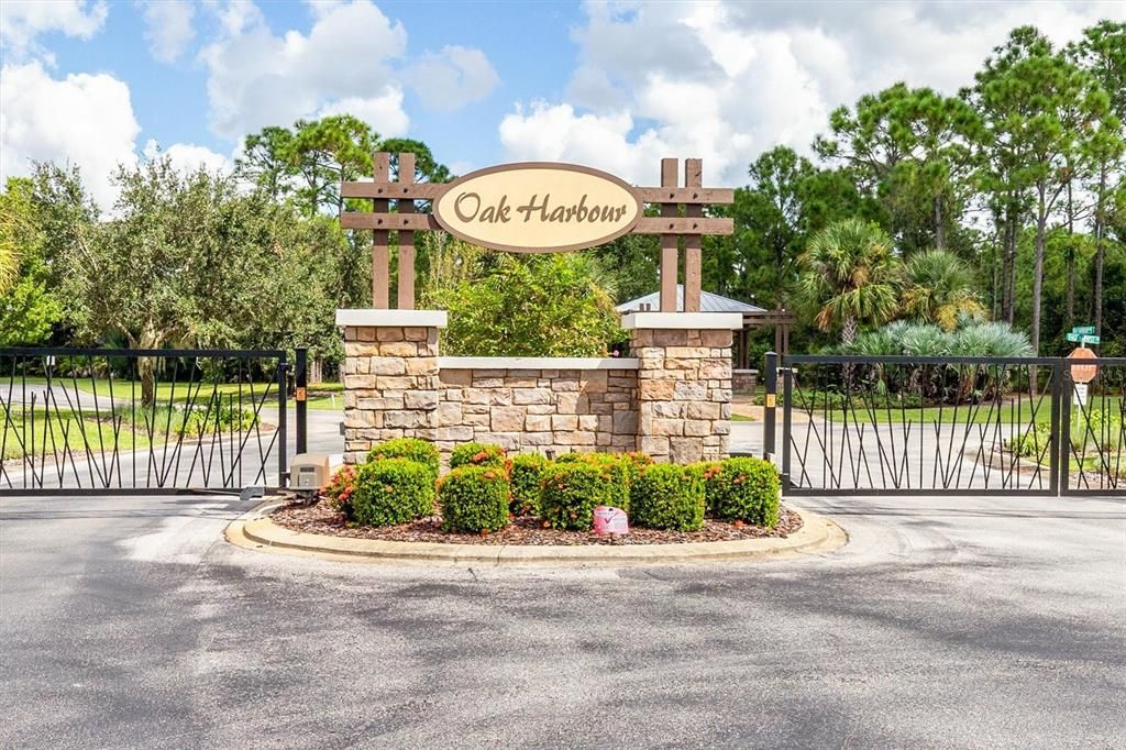 Active With Contract: $619,500 (3 beds, 2 baths, 2548 Square Feet)