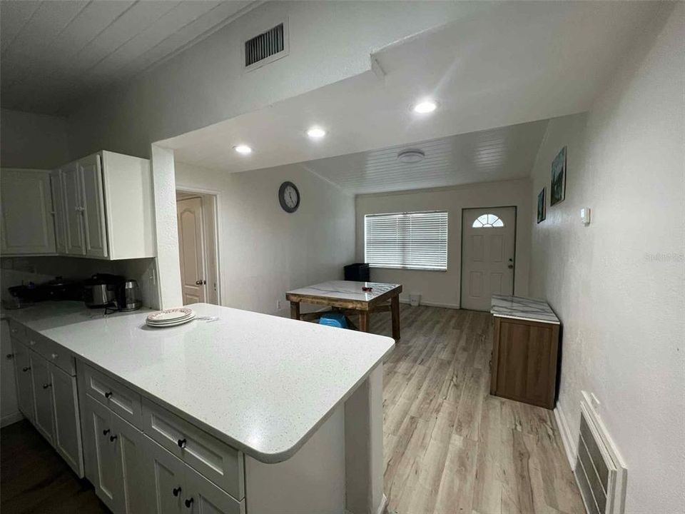 Active With Contract: $2,300 (5 beds, 2 baths, 1489 Square Feet)