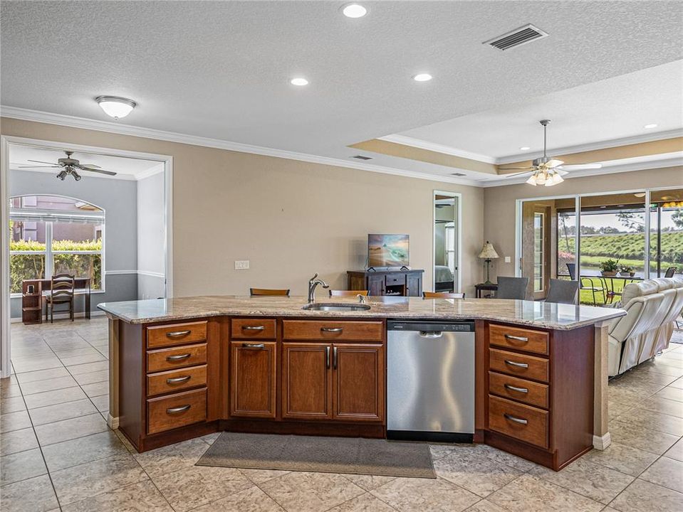 En Venta: $599,900 (2 camas, 2 baños, 1792 Pies cuadrados)