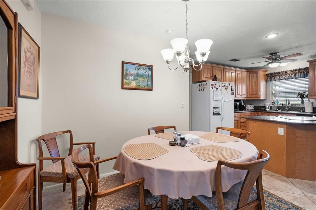 For Sale: $995,000 (3 beds, 3 baths, 2122 Square Feet)