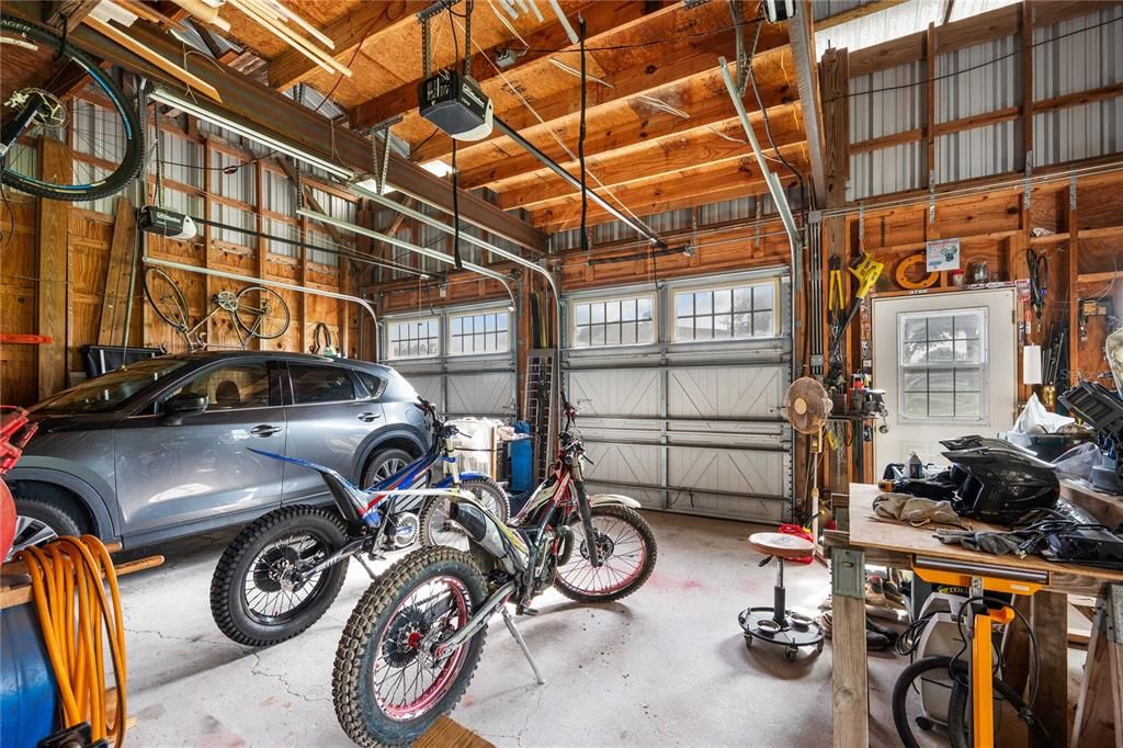 For Sale: $995,000 (3 beds, 3 baths, 2122 Square Feet)