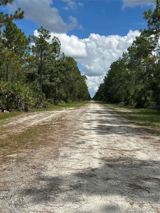 На продажу: $20,000 (0.50 acres)