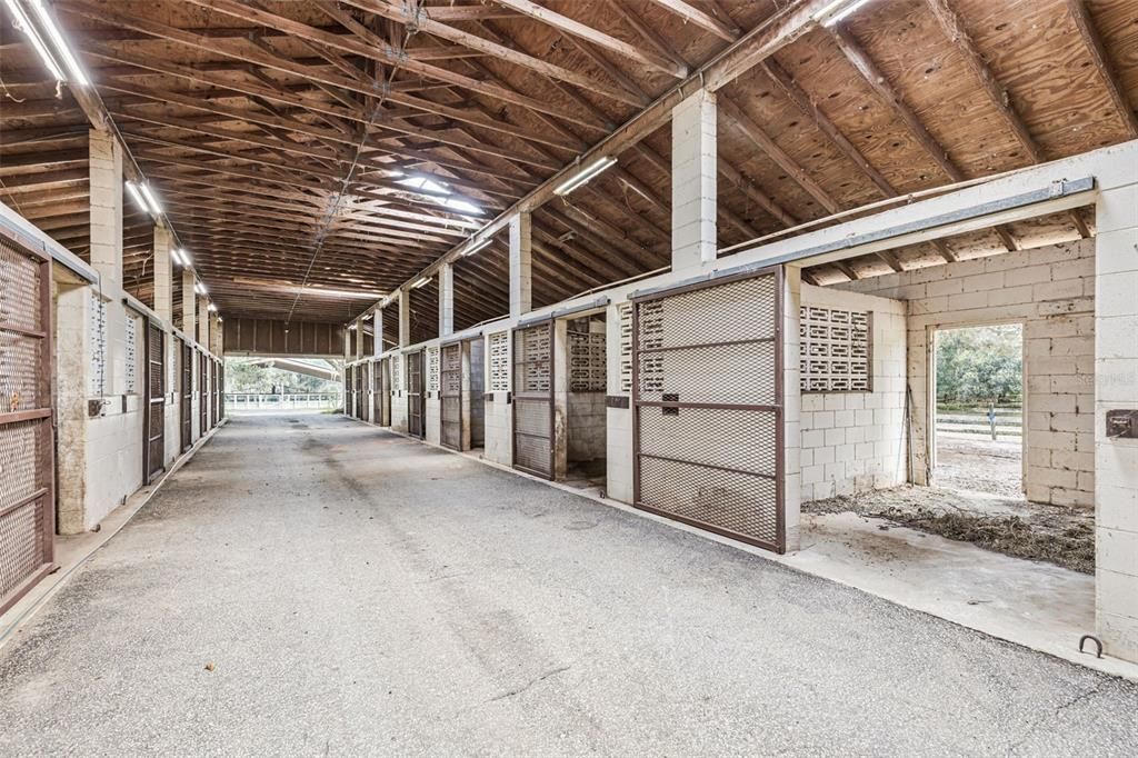 For Sale: $2,500,000 (3 beds, 2 baths, 2738 Square Feet)