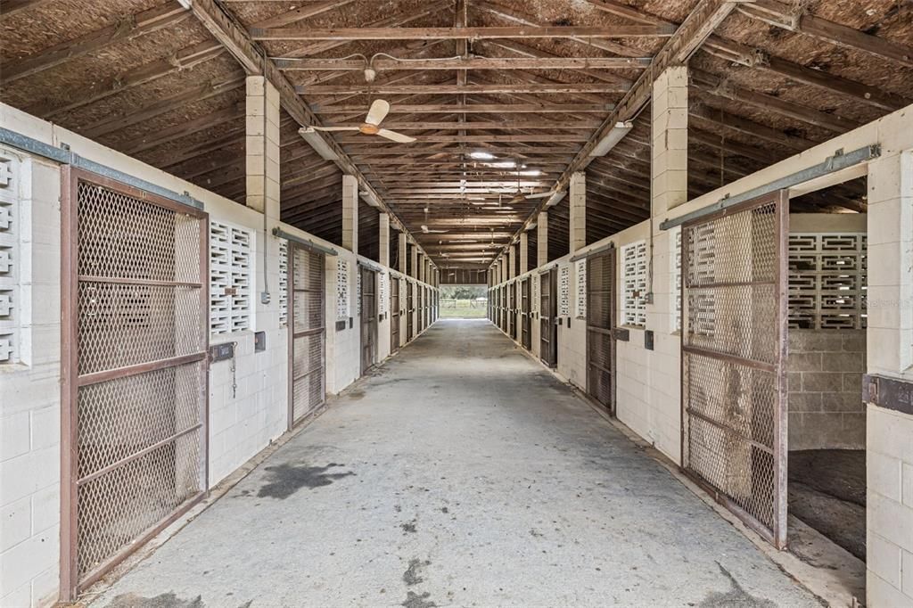 For Sale: $2,500,000 (3 beds, 2 baths, 2738 Square Feet)