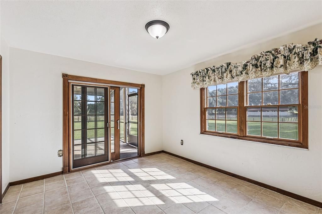 For Sale: $2,500,000 (3 beds, 2 baths, 2738 Square Feet)