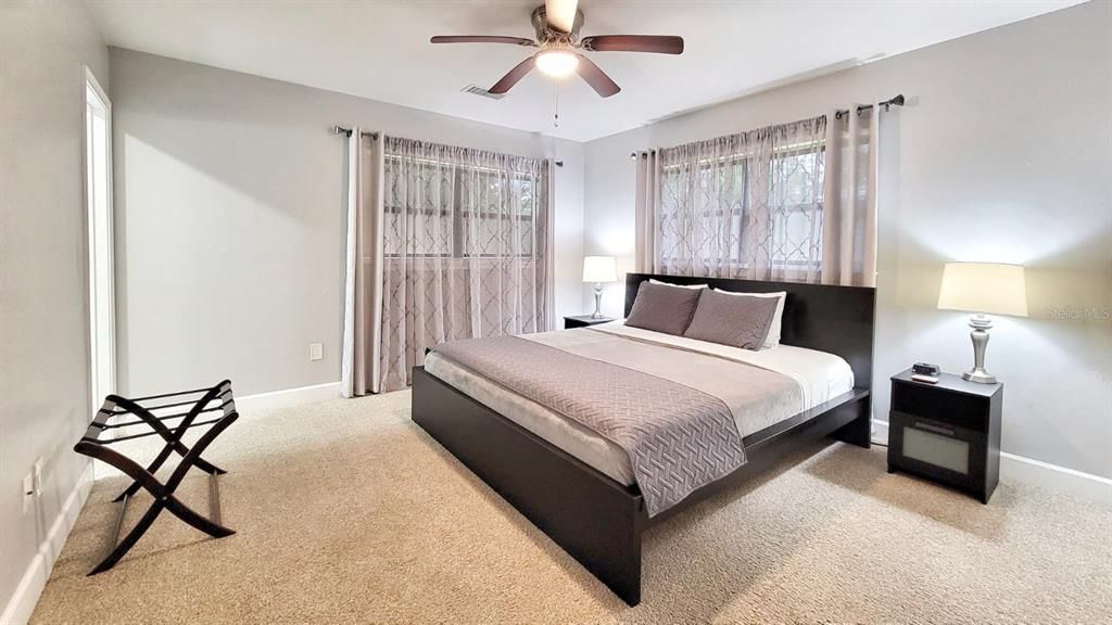 For Rent: $2,600 (3 beds, 2 baths, 1708 Square Feet)