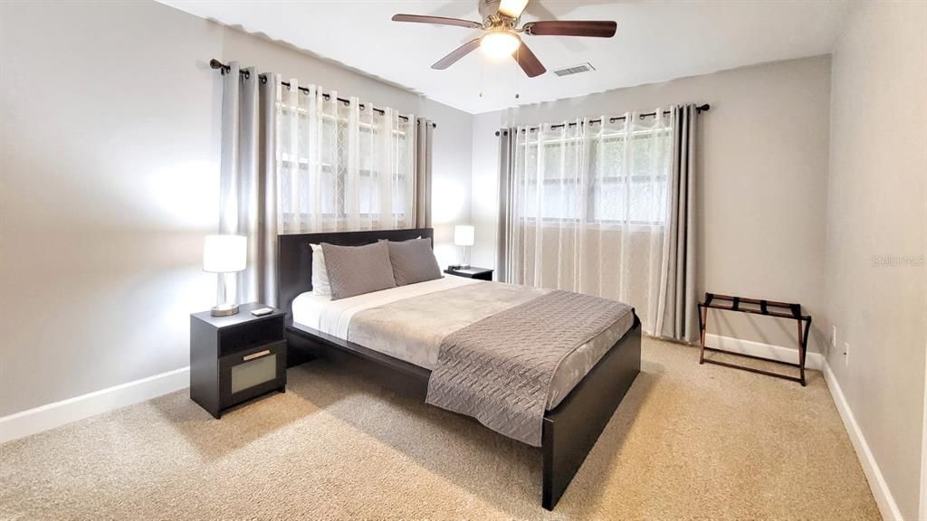 For Rent: $2,600 (3 beds, 2 baths, 1708 Square Feet)