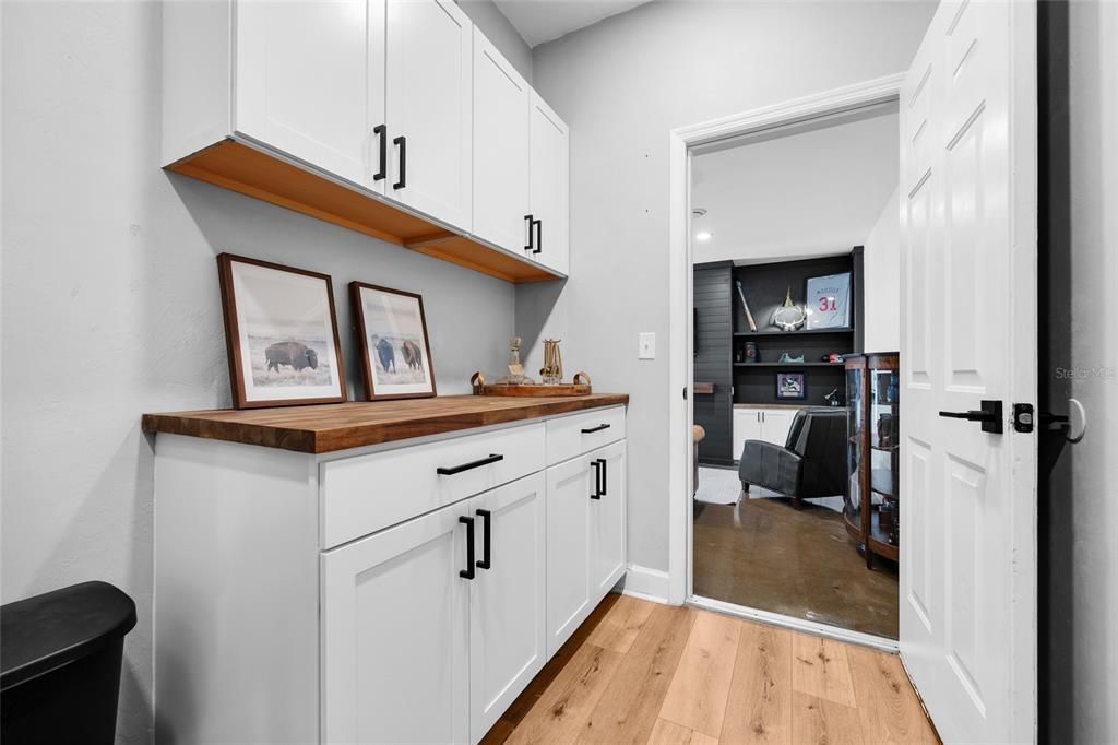 En Venta: $335,000 (3 camas, 2 baños, 1837 Pies cuadrados)