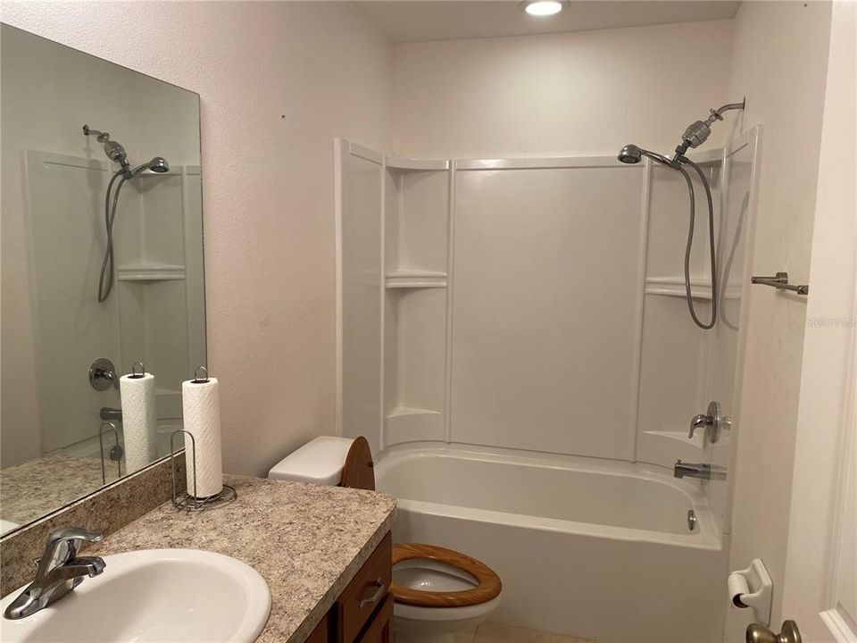 En Renta: $2,150 (3 camas, 2 baños, 1609 Pies cuadrados)