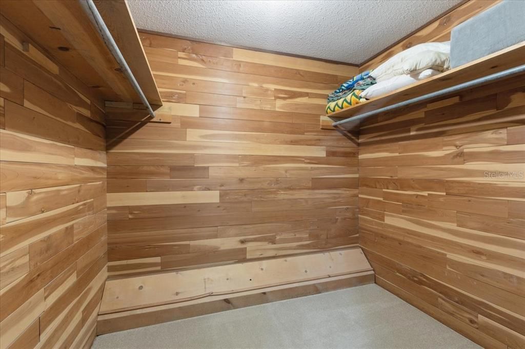 На продажу: $479,900 (4 спален, 2 ванн, 2234 Квадратных фут)