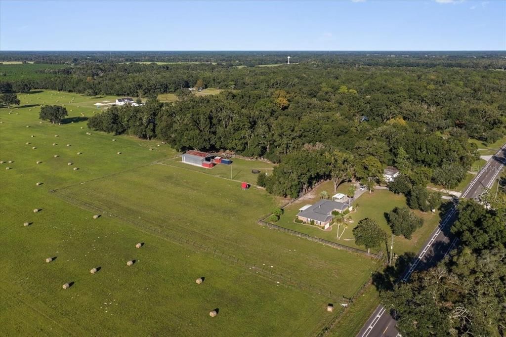 На продажу: $479,900 (4 спален, 2 ванн, 2234 Квадратных фут)