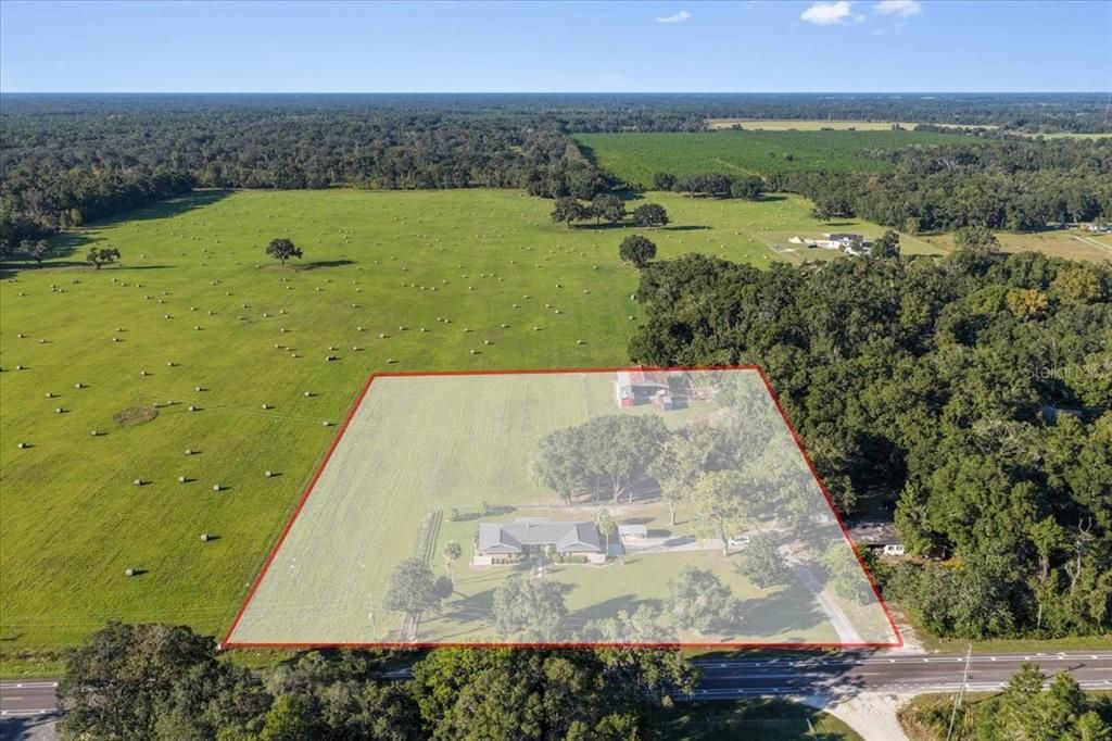 На продажу: $479,900 (4 спален, 2 ванн, 2234 Квадратных фут)