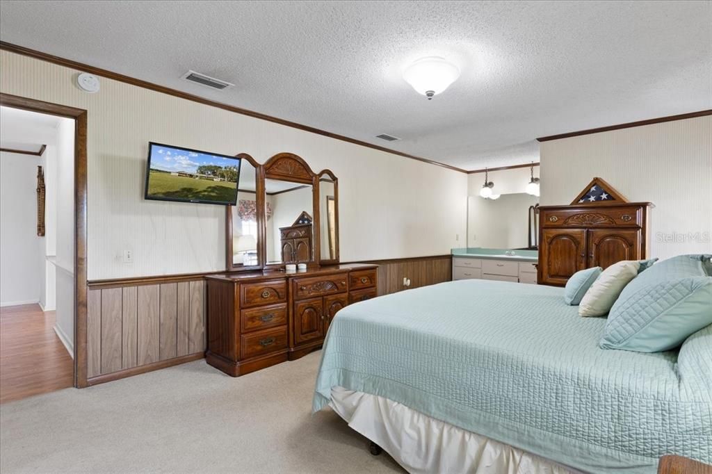 На продажу: $479,900 (4 спален, 2 ванн, 2234 Квадратных фут)