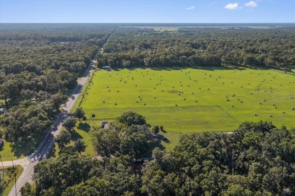 На продажу: $479,900 (4 спален, 2 ванн, 2234 Квадратных фут)