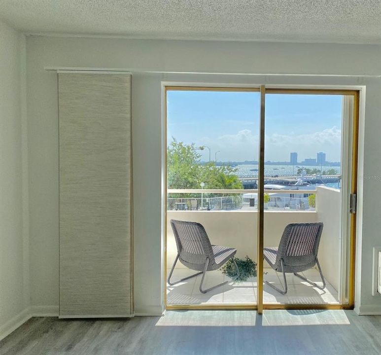 待售: $197,000 (1 贝兹, 1 浴室, 442 平方英尺)