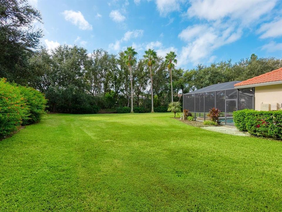 Active With Contract: $899,000 (4 beds, 3 baths, 3000 Square Feet)