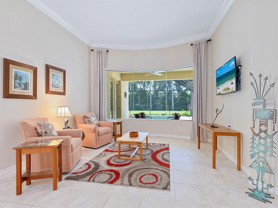 Active With Contract: $899,000 (4 beds, 3 baths, 3000 Square Feet)