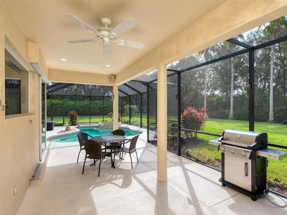 Active With Contract: $899,000 (4 beds, 3 baths, 3000 Square Feet)