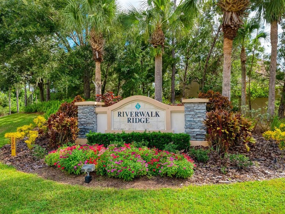 Active With Contract: $899,000 (4 beds, 3 baths, 3000 Square Feet)