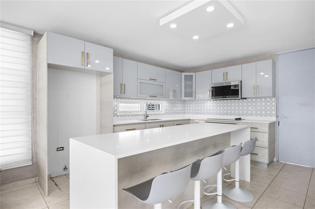 For Sale: $749,000 (4 beds, 3 baths, 2450 Square Feet)