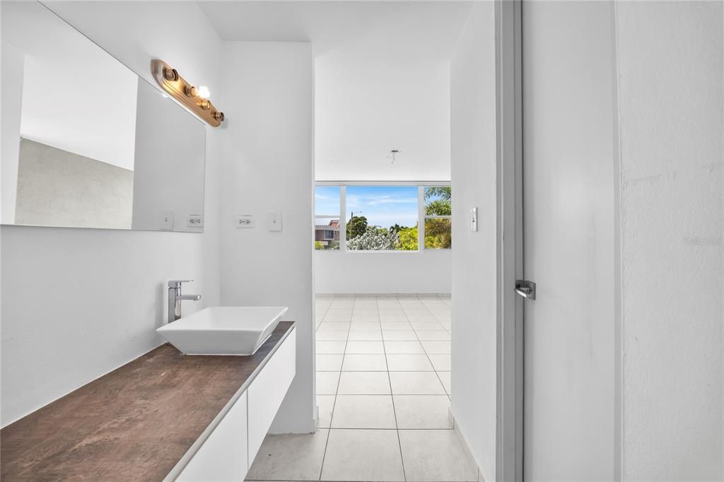 For Sale: $749,000 (4 beds, 3 baths, 2450 Square Feet)