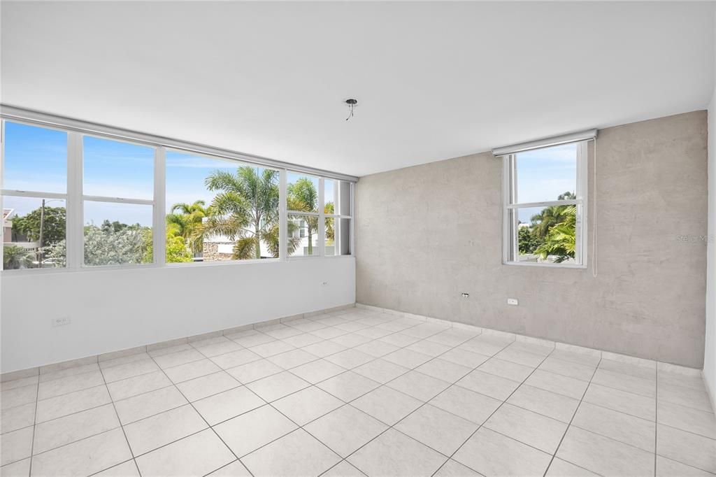 For Sale: $749,000 (4 beds, 3 baths, 2450 Square Feet)